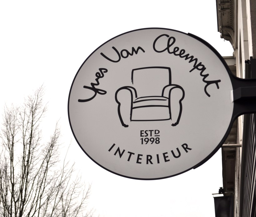 nieuw uithangbord voor yves van cleemput interieur